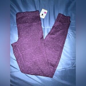 NWT Shape S Leggings - Magenta - Sz Medium